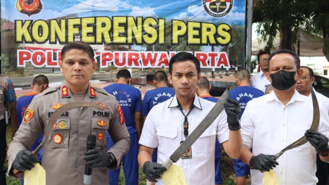 
 Tujuh Orang Pelaku Penganiayaan Di Gang Buana Indah,Ditangkap Jajaran Satreskrim Polres Purwakarta