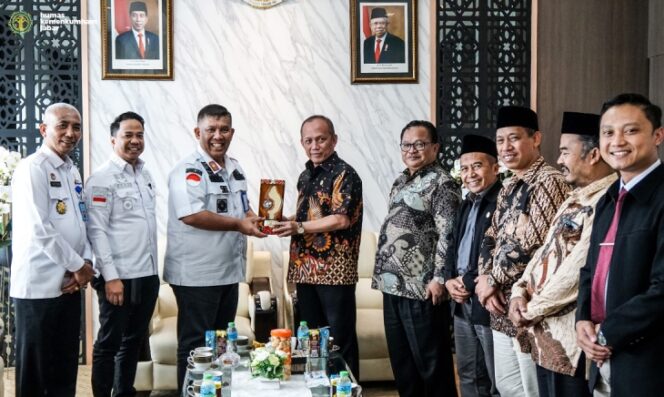 
 Rektor UIN SGD Bandung, Terima Audiens dari Kakanwil Kemenkumham Jabar