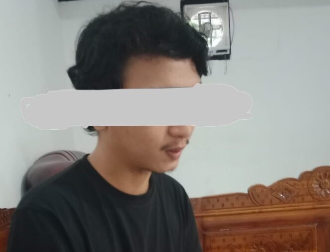 
 Jajaran Polsek Bungursari,Gerebek Kios Penjualan Obat Keras Berkedok Konter HP  dan Amankan Penjaga Konternya