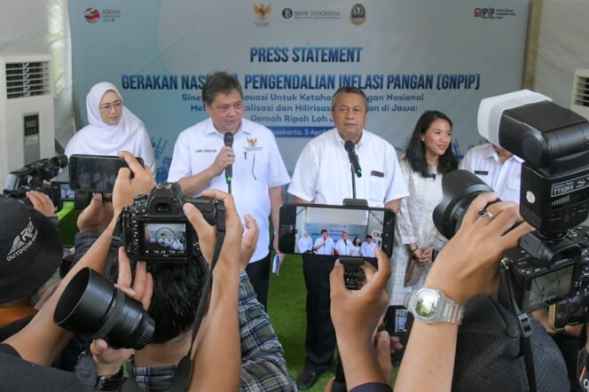
 Menko Perekonomian Airlangga Hartarto,Jadikan Purwakarta Lokasi Kick Off Gerakan Nasional Pengendalian Inflasi Pangan