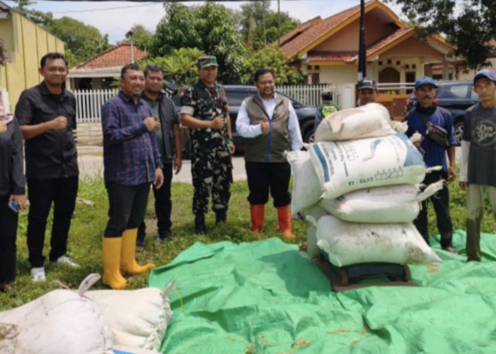 Warga Jawa Barat Dihimbau Jangan Panic Buying, Stok BULOG Jabar Aman