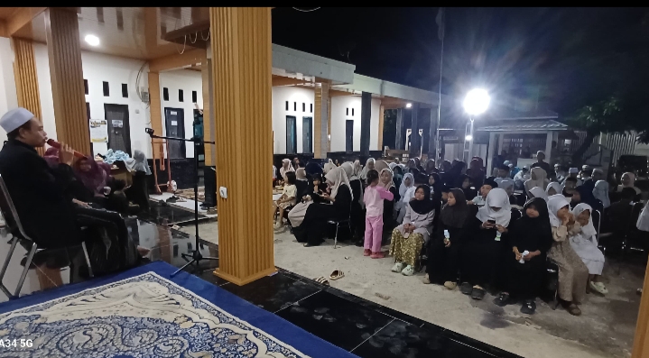 Sambut 1 Muharram 1448 H, Pemdes Cimahi dan Warga Gelar Pawai Obor Penuh Antusiasme