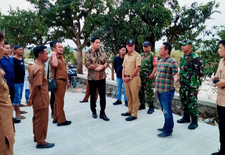Pembangunan Jalan Indramayu Dikebut, Bupati Lucky Hakim Tinjau Langsung Lokasi Proyek