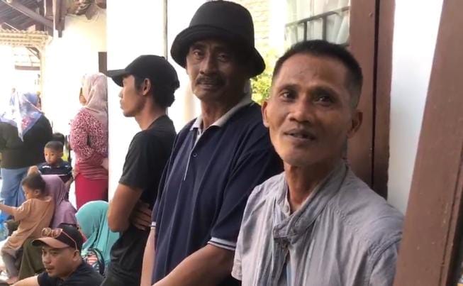 Klarifikasi Isu Pungli Bantuan Beras di Desa Tinumpuk: RT Diperintah Kawal Warga, Bukan Memungut
