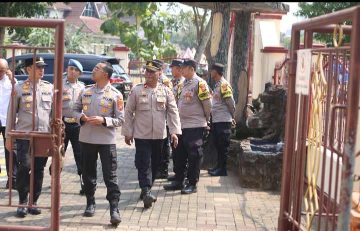 Kunjungan Kapolres Purwakarta ke Polsek Cibatu, Perkuat Kesiapan Personel dalam Semangat “Jaga, Rawat Jawa Barat”